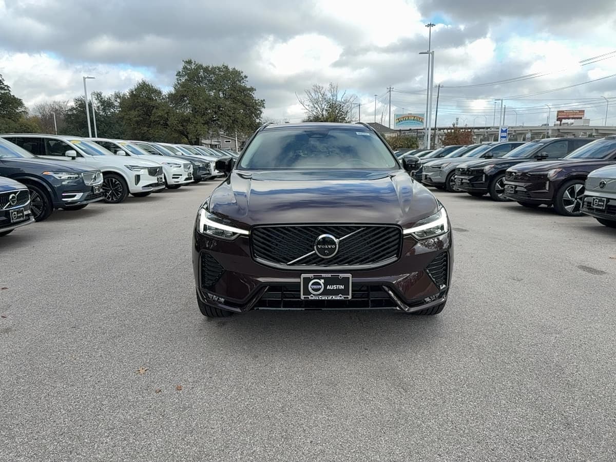 2026 Volvo XC60 - Image 7