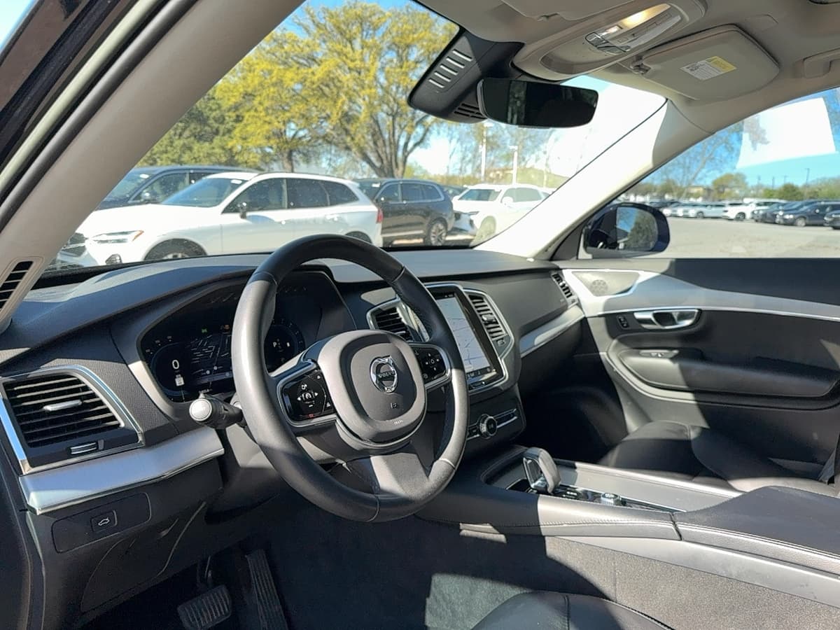 2023 Volvo XC90 - Image 10