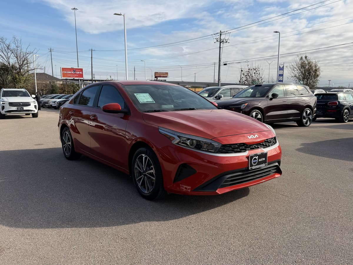 2023 Kia Forte - Image 7