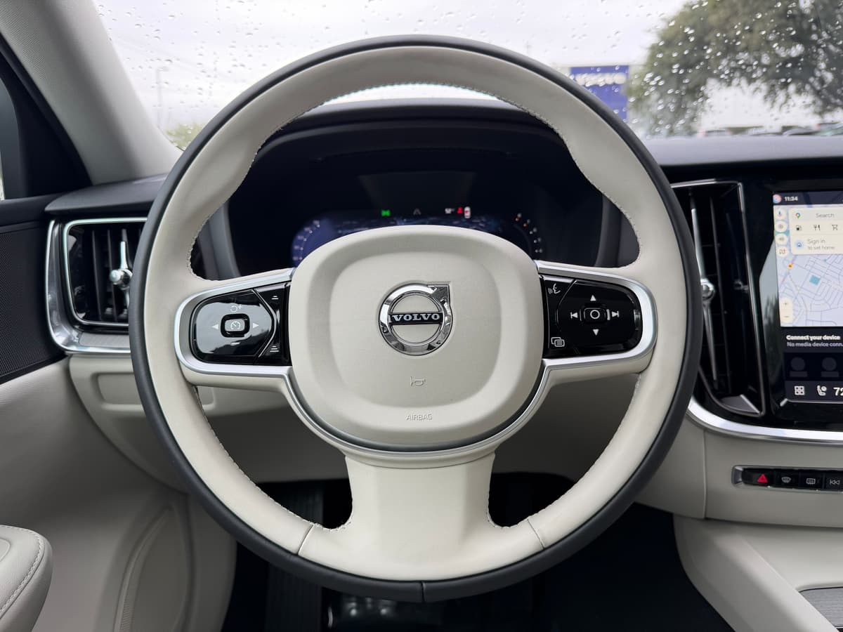 2026 Volvo V60 Cross Country - Image 14