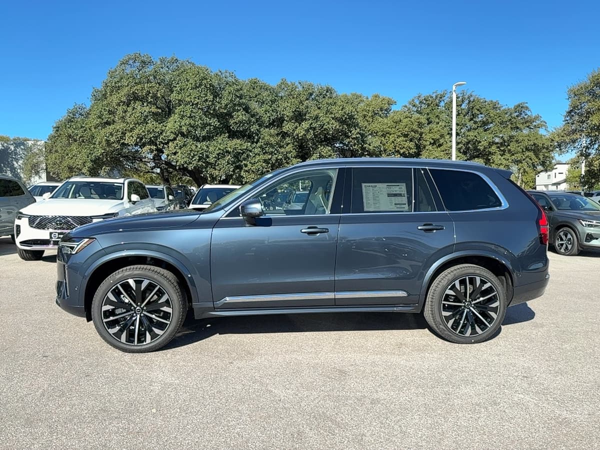 2026 Volvo XC90 - Image 3