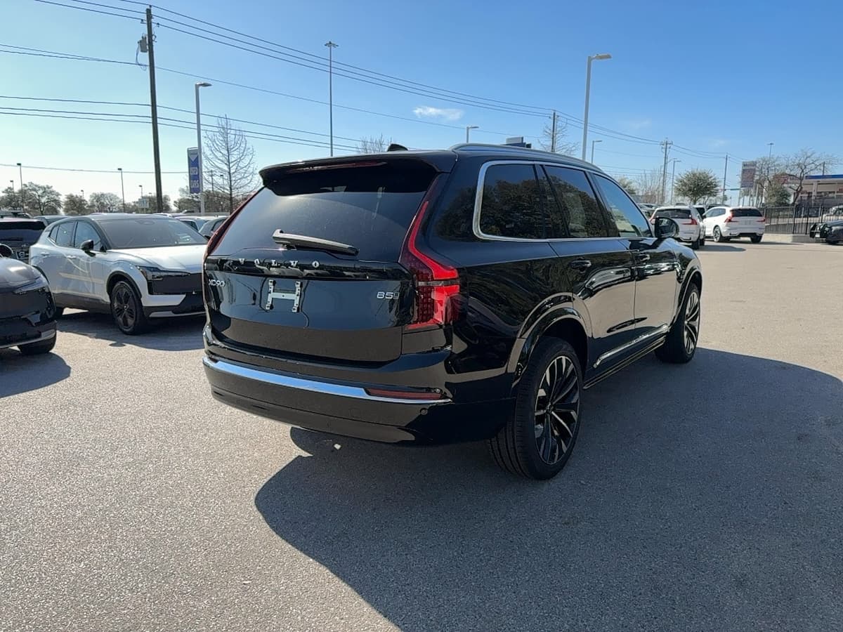 2026 Volvo XC90 - Image 5