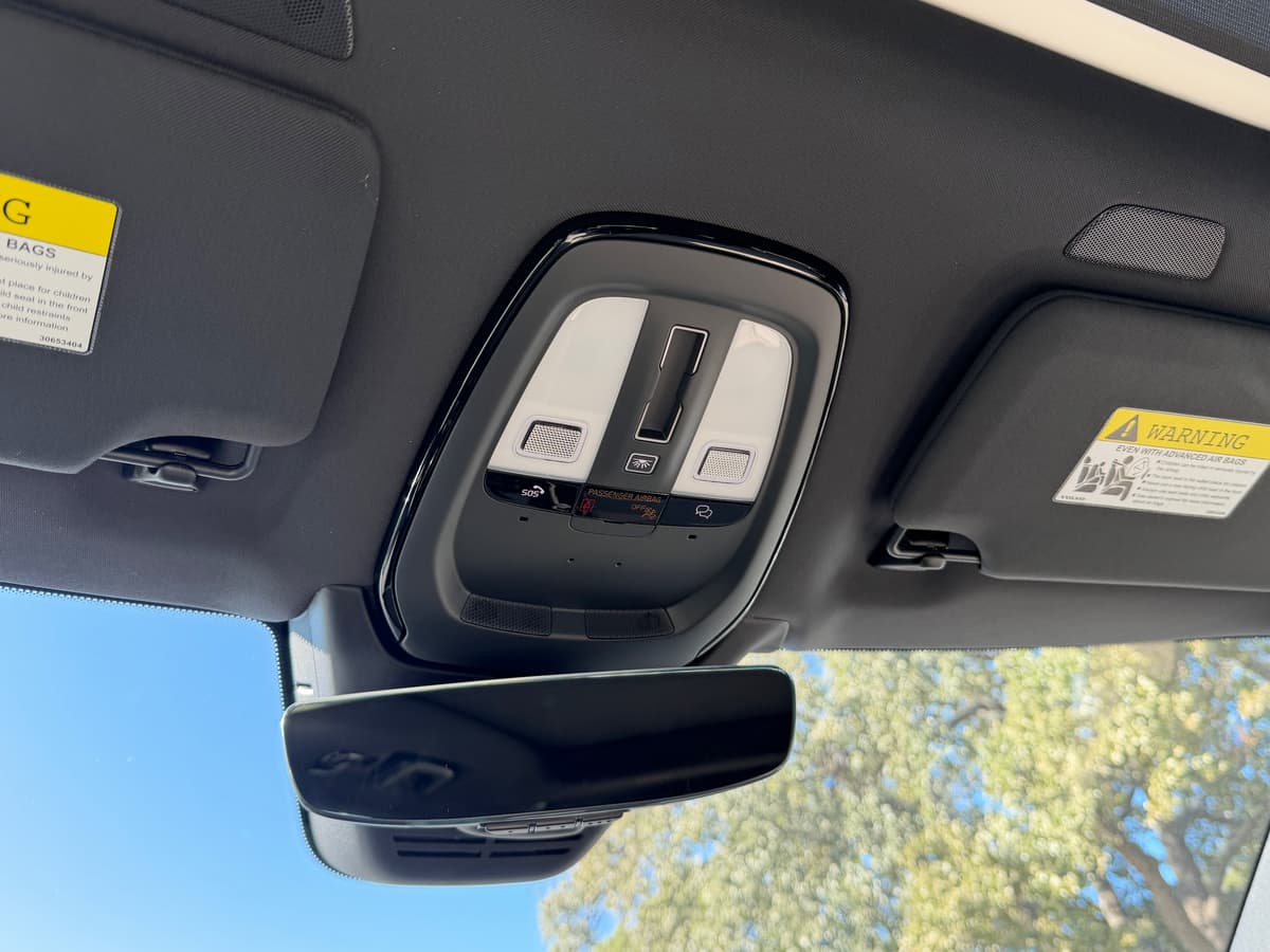 2026 Volvo XC90 - Image 15