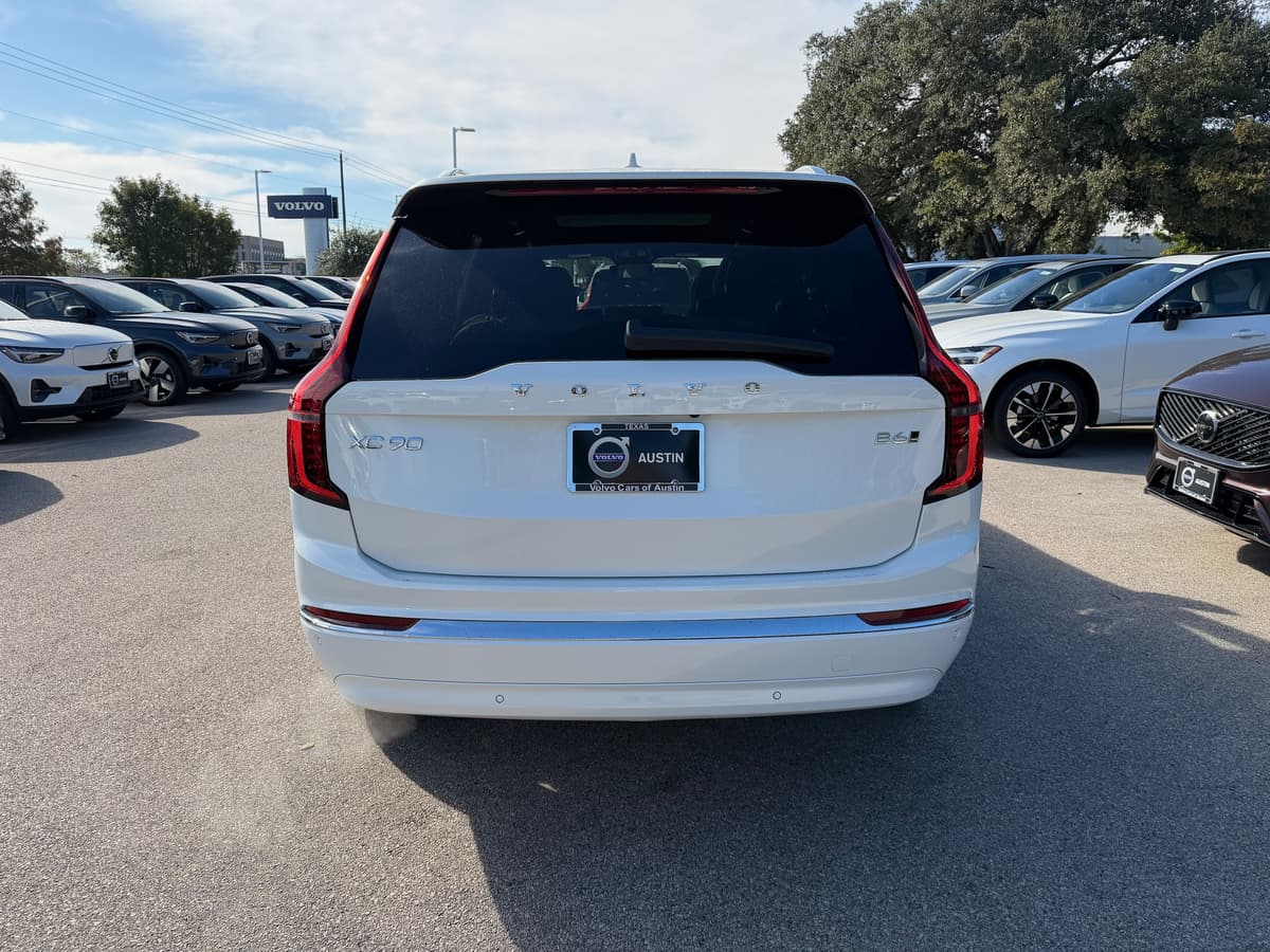 2026 Volvo XC90 - Image 5