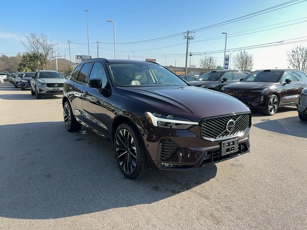 2026 Volvo XC60 - Image 6