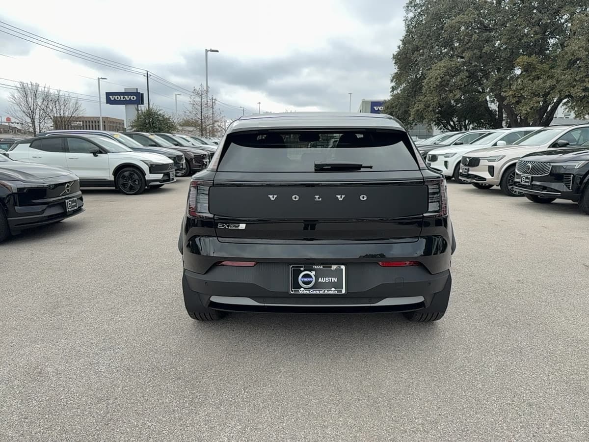 2026 Volvo EX30 Cross Country - Image 5