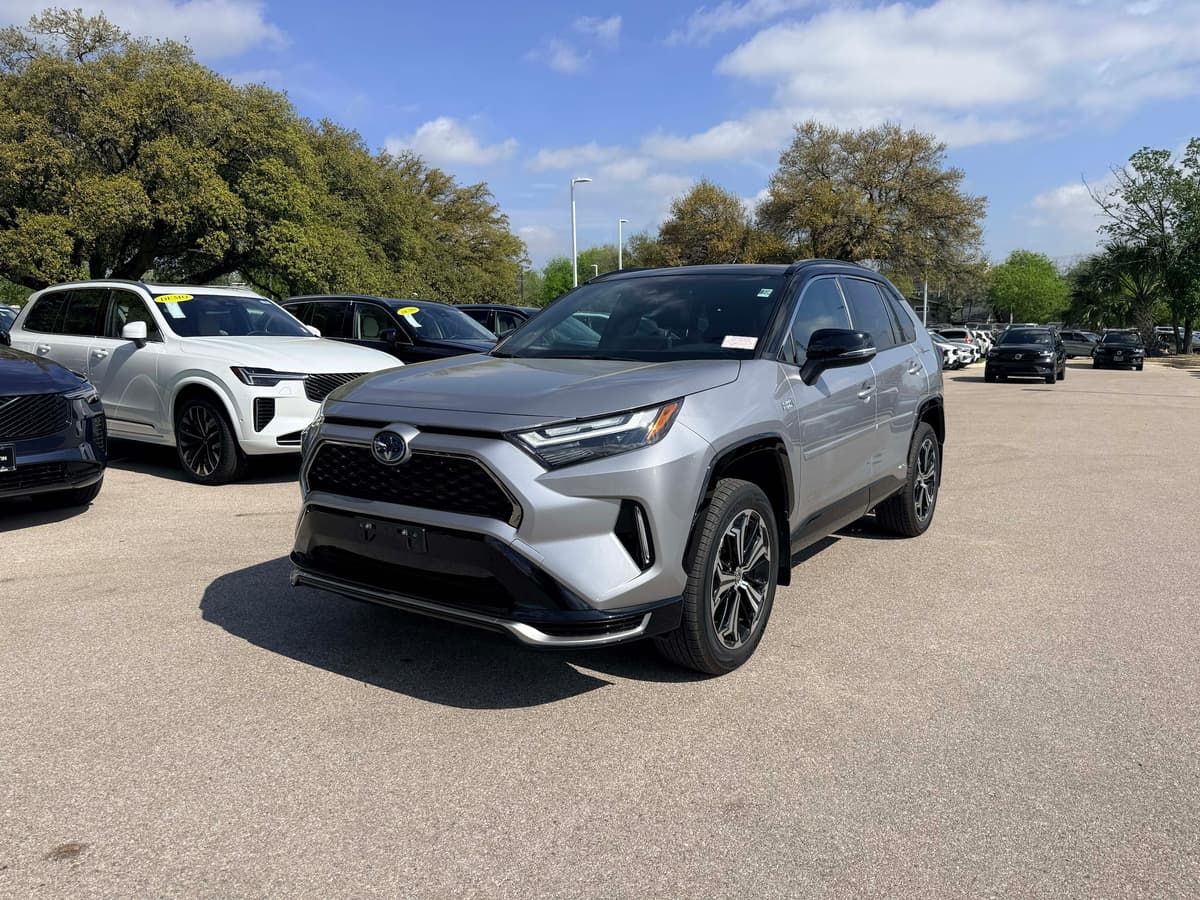 2024 Toyota RAV4 Prime - Image 2