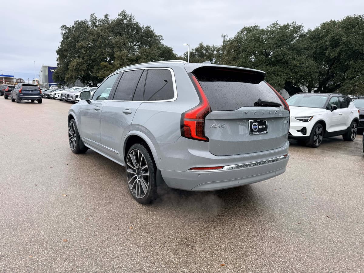2026 Volvo XC90 - Image 4