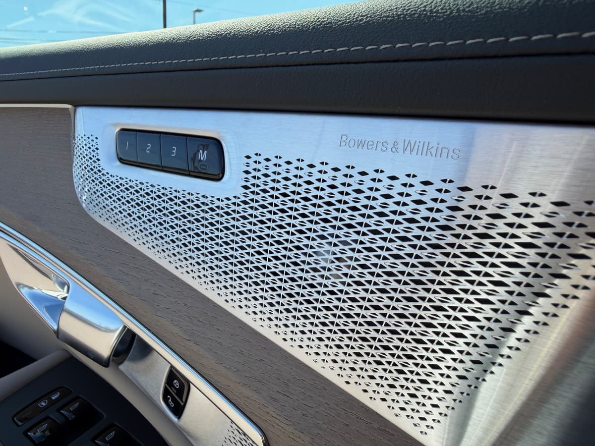 2026 Volvo XC90 - Image 19