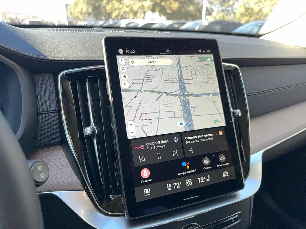 2026 Volvo XC90 - Image 22