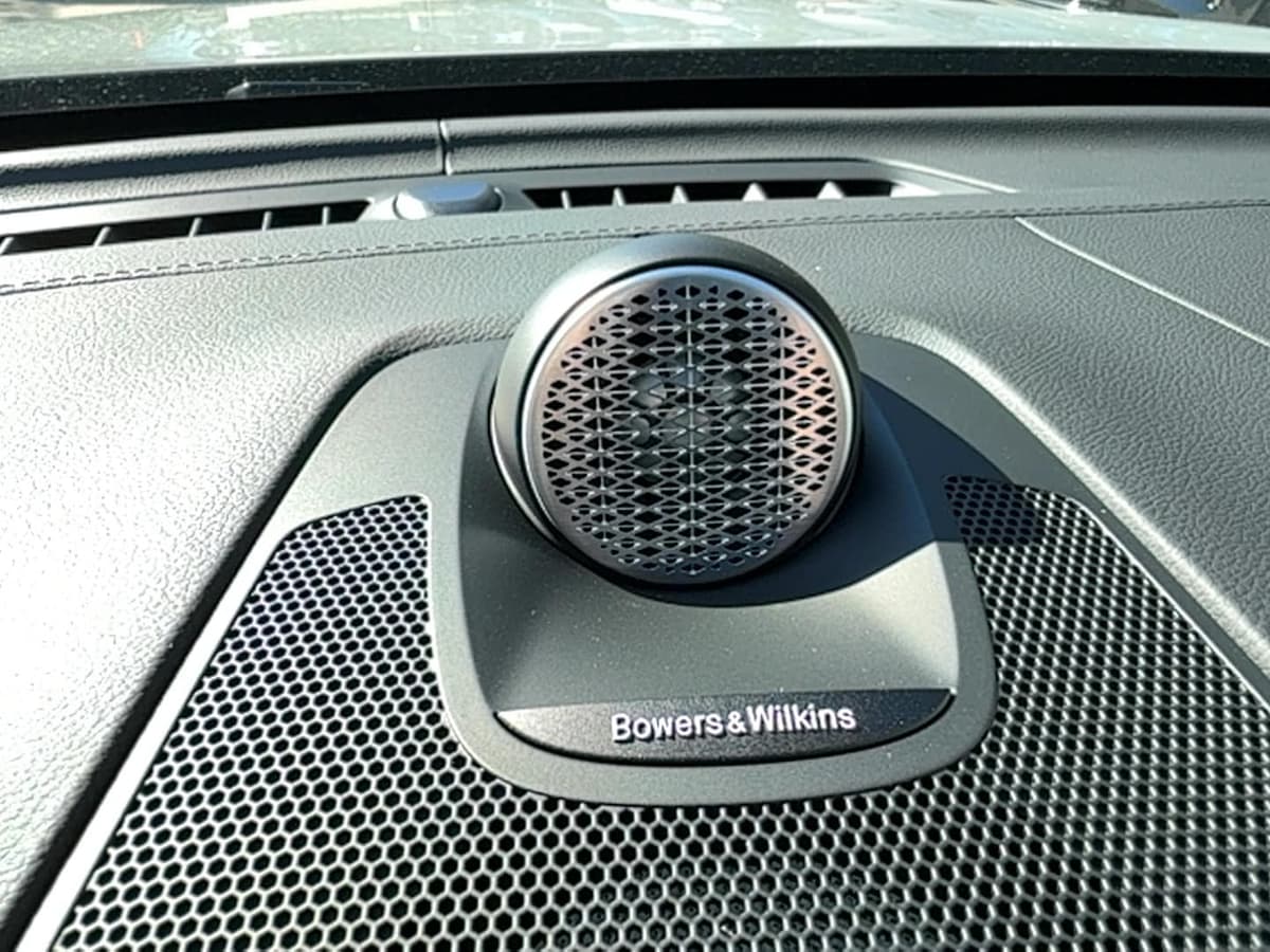 2026 Volvo XC60 - Image 26