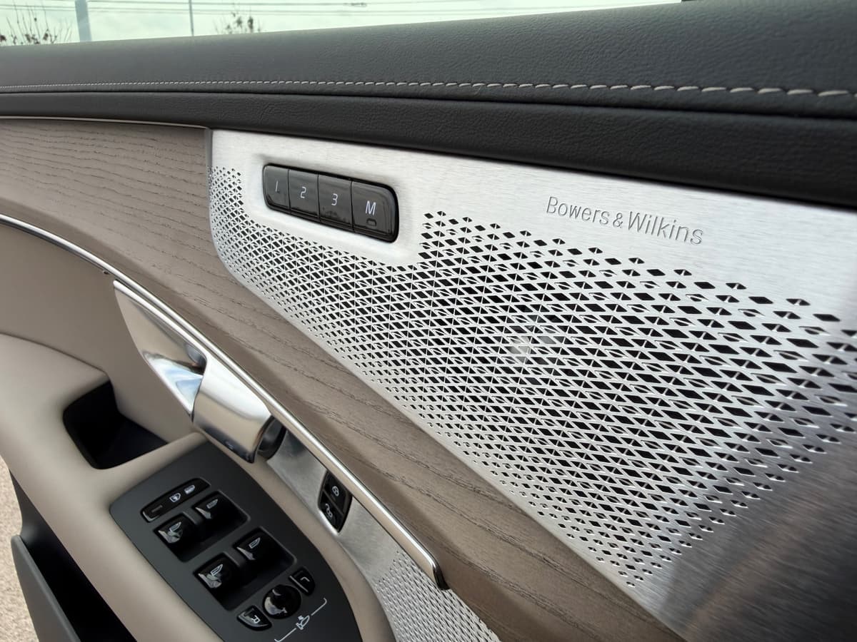 2026 Volvo XC90 - Image 19