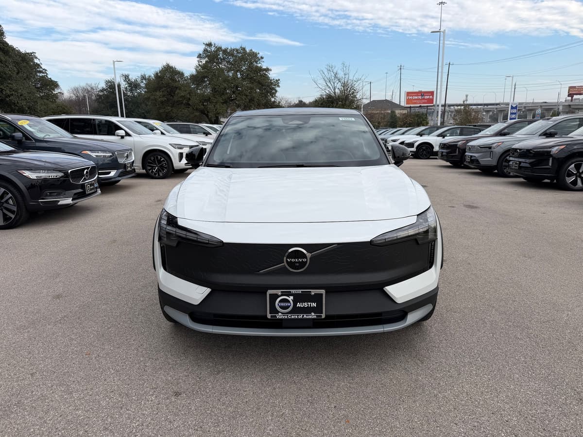 2026 Volvo EX30 Cross Country - Image 6