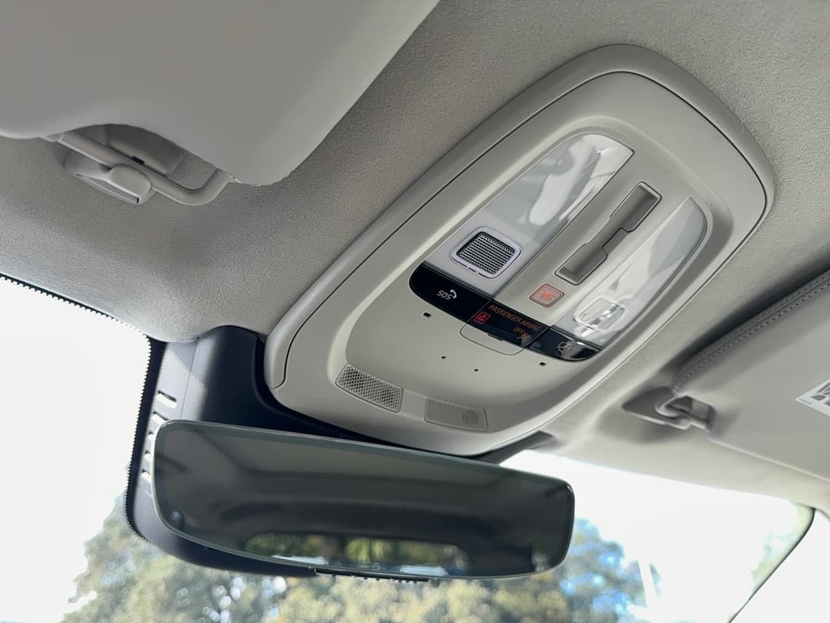 2026 Volvo XC90 - Image 23