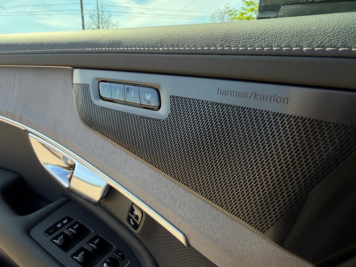 2026 Volvo XC90 - Image 19