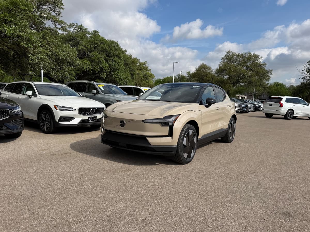 2026 Volvo EX30 - Image 2