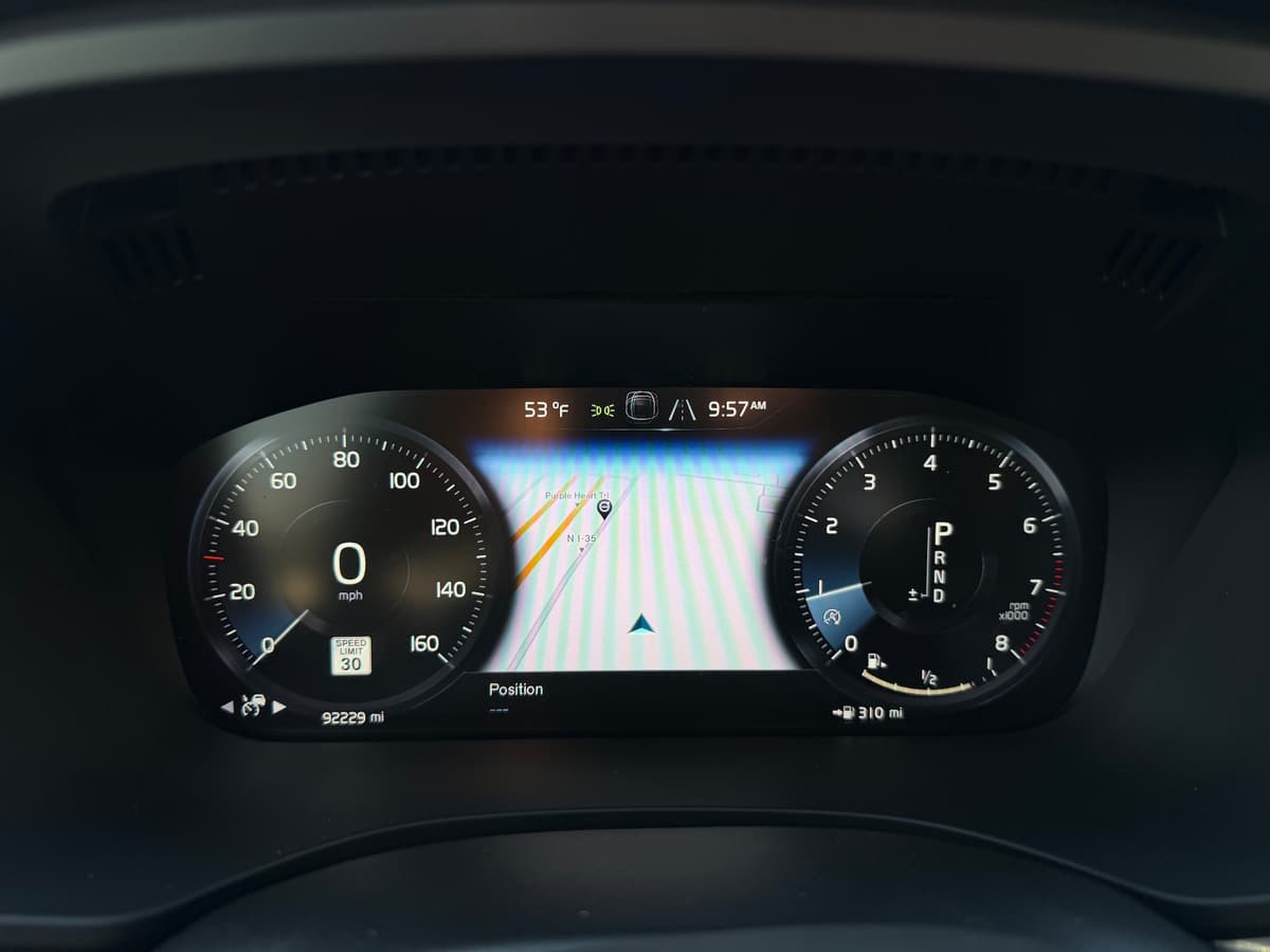 2020 Volvo XC60 - Image 18