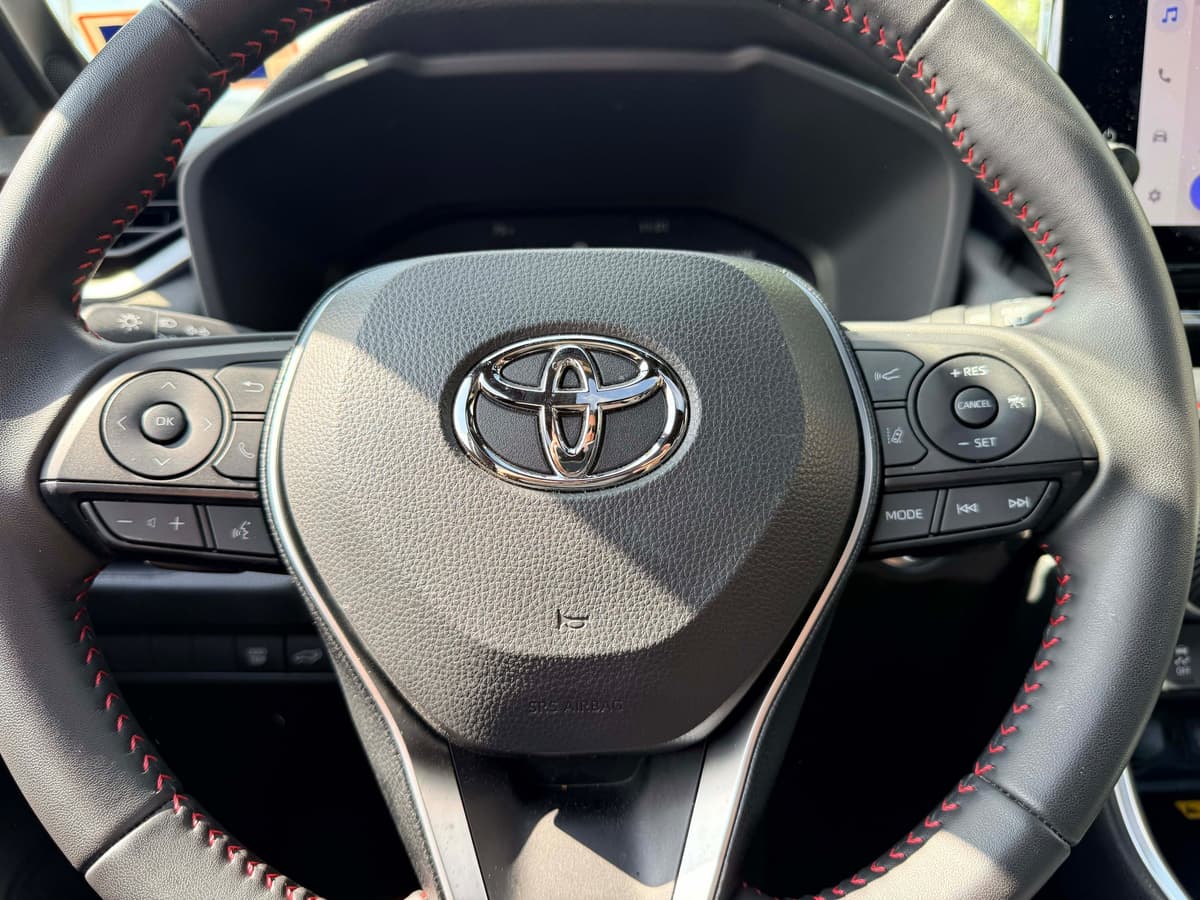 2024 Toyota RAV4 Prime - Image 19