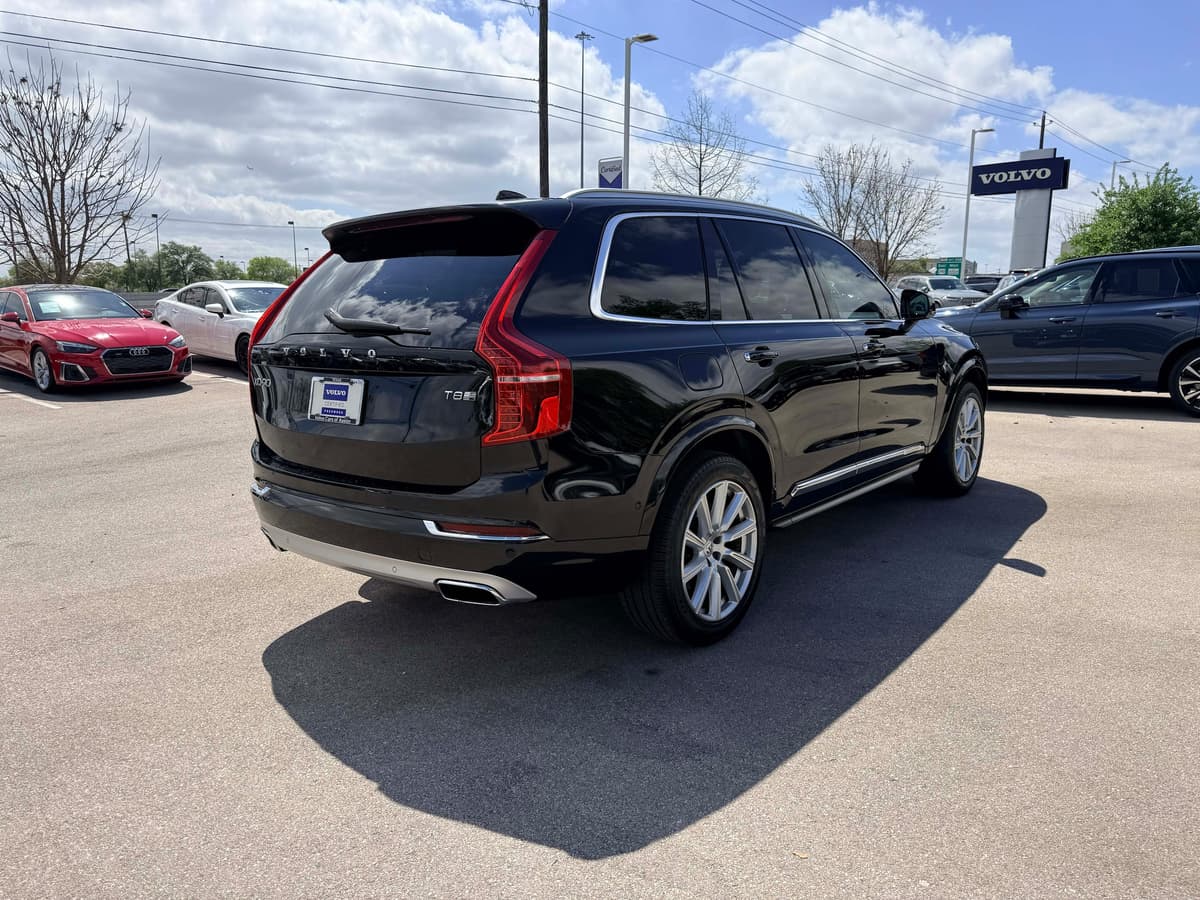 2016 Volvo XC90 Hybrid - Image 6