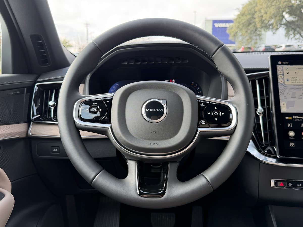 2026 Volvo XC90 - Image 15