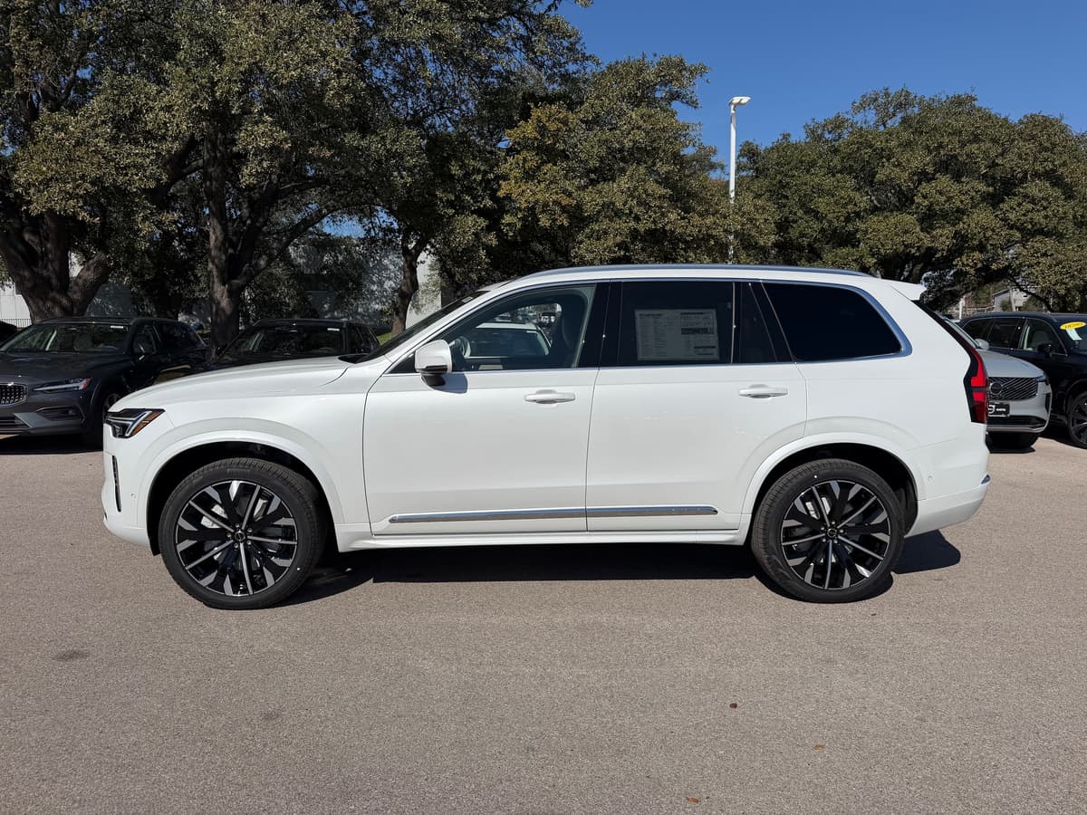 2026 Volvo XC90 - Image 3