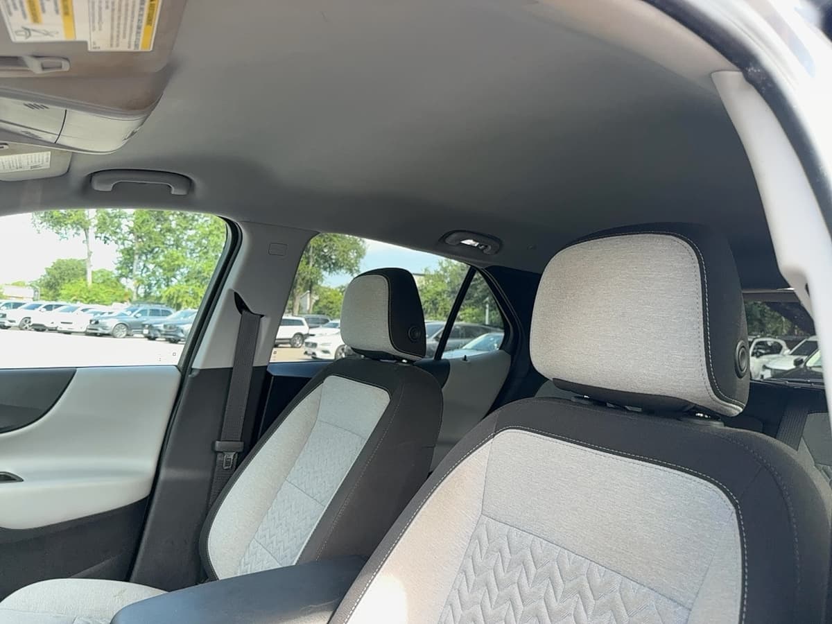 2023 Chevrolet Equinox - Image 12