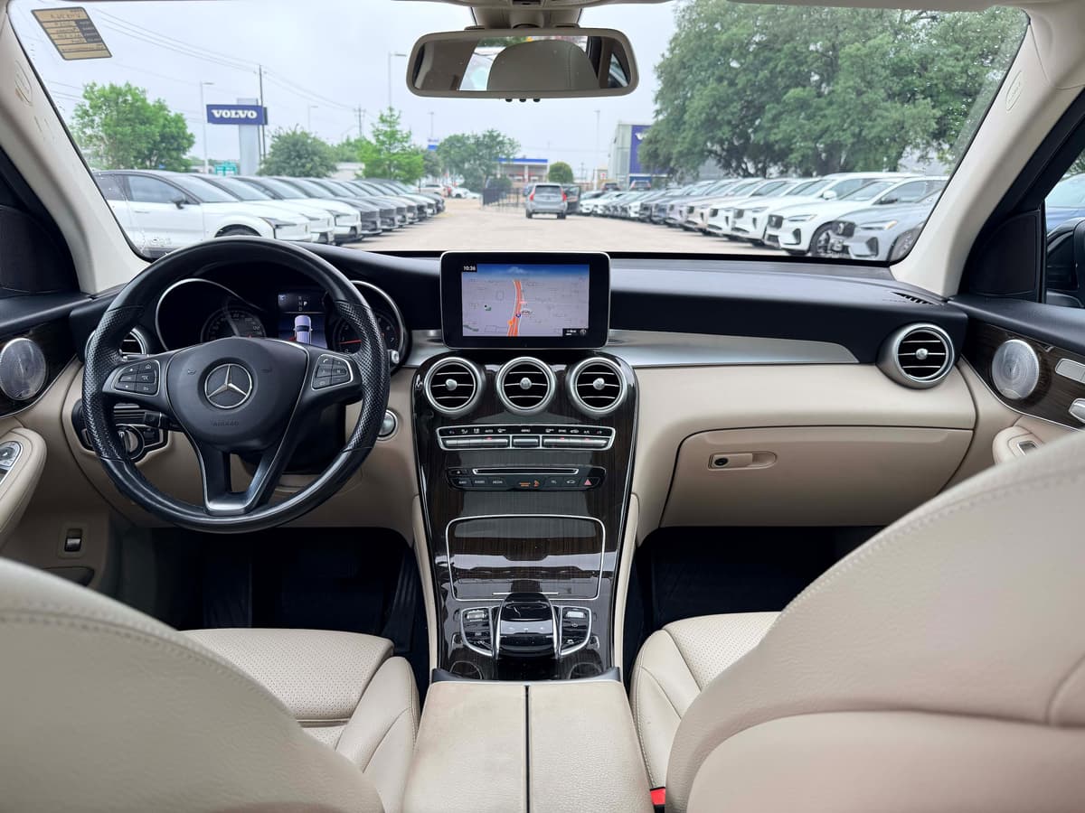 2019 Mercedes-Benz GLC 300 - Image 15