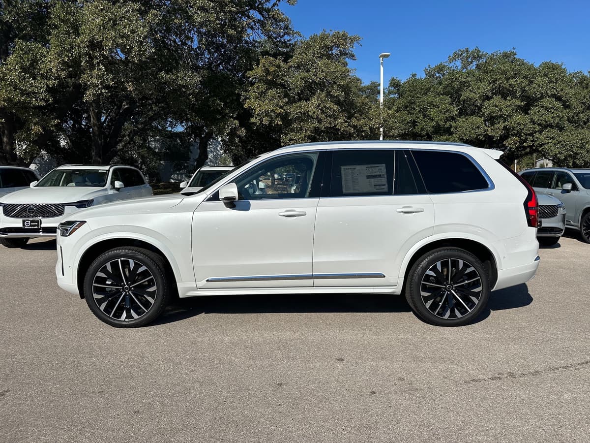 2026 Volvo XC90 - Image 3