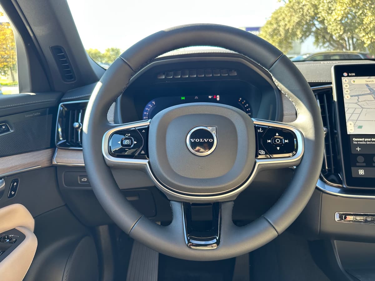 2026 Volvo XC90 - Image 15