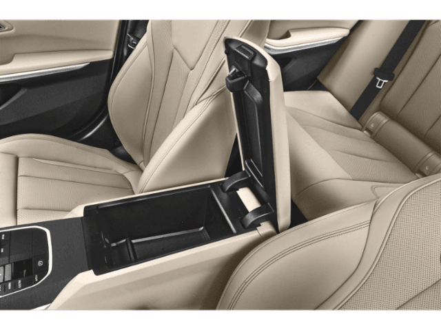 2023 BMW 3 Series - Image 12