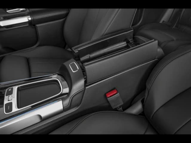 2026 Mercedes-Benz GLB - Image 15