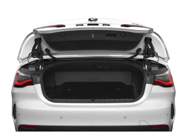 2023 BMW 4 Series - Image 9