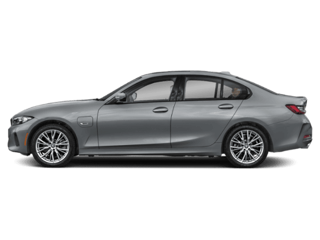 2023 BMW 3 Series - Image 4