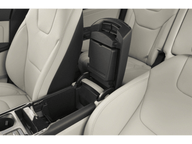 2020 Ford Edge - Image 12