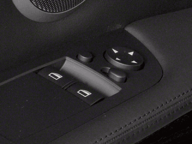 2010 BMW M3 - Image 18