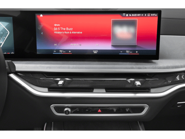 2024 BMW X7 - Image 7