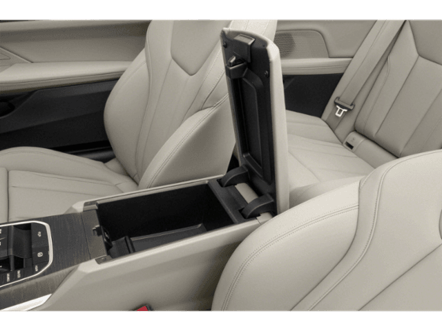2023 BMW 4 Series - Image 12