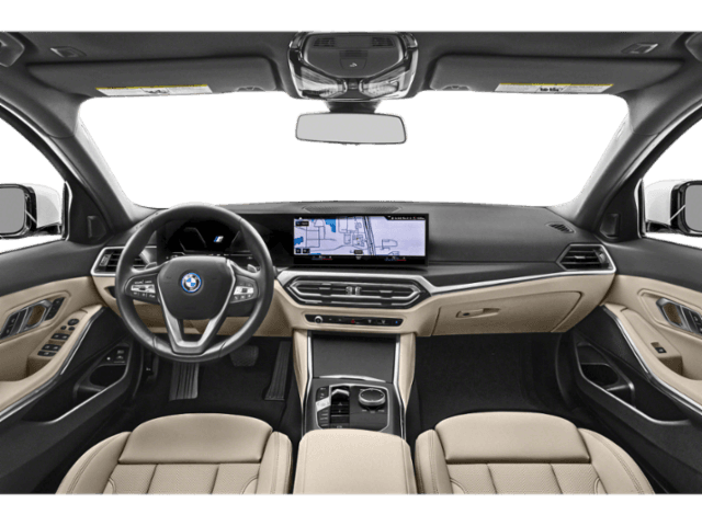 2023 BMW 3 Series - Image 6