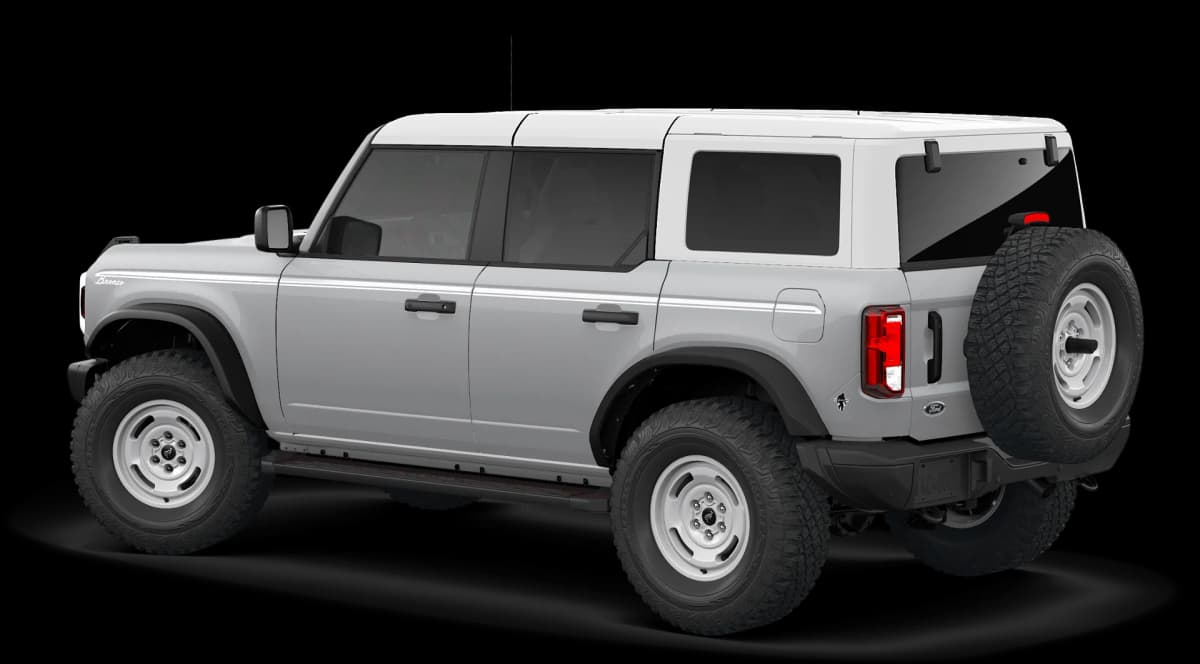 2026 Ford Bronco - Image 15