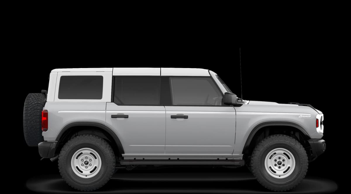 2026 Ford Bronco - Image 18