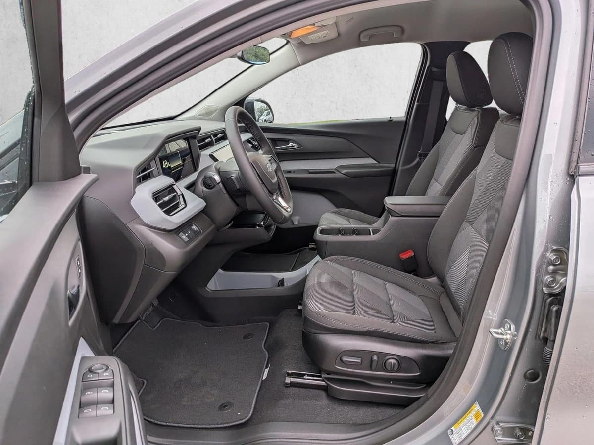 2027 Chevrolet Bolt - Image 15