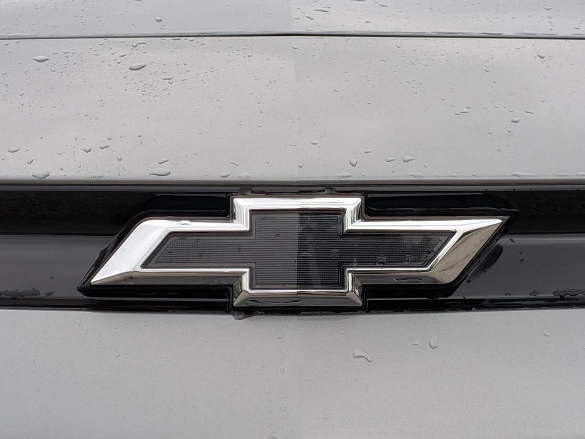 2027 Chevrolet Bolt - Image 17