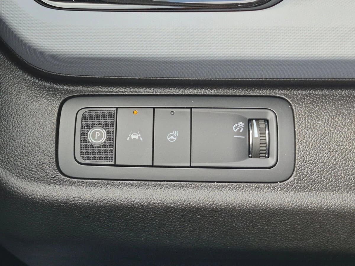 2027 Chevrolet Bolt - Image 14