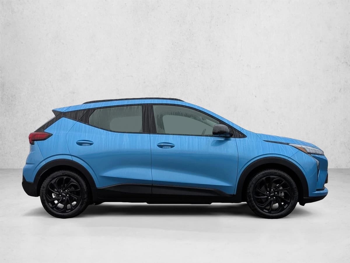 2027 Chevrolet Bolt - Image 4