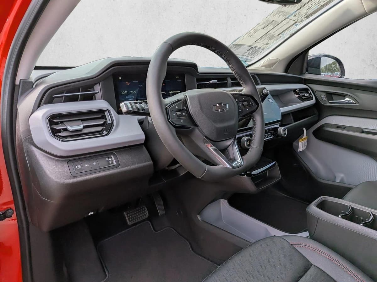 2027 Chevrolet Bolt - Image 8