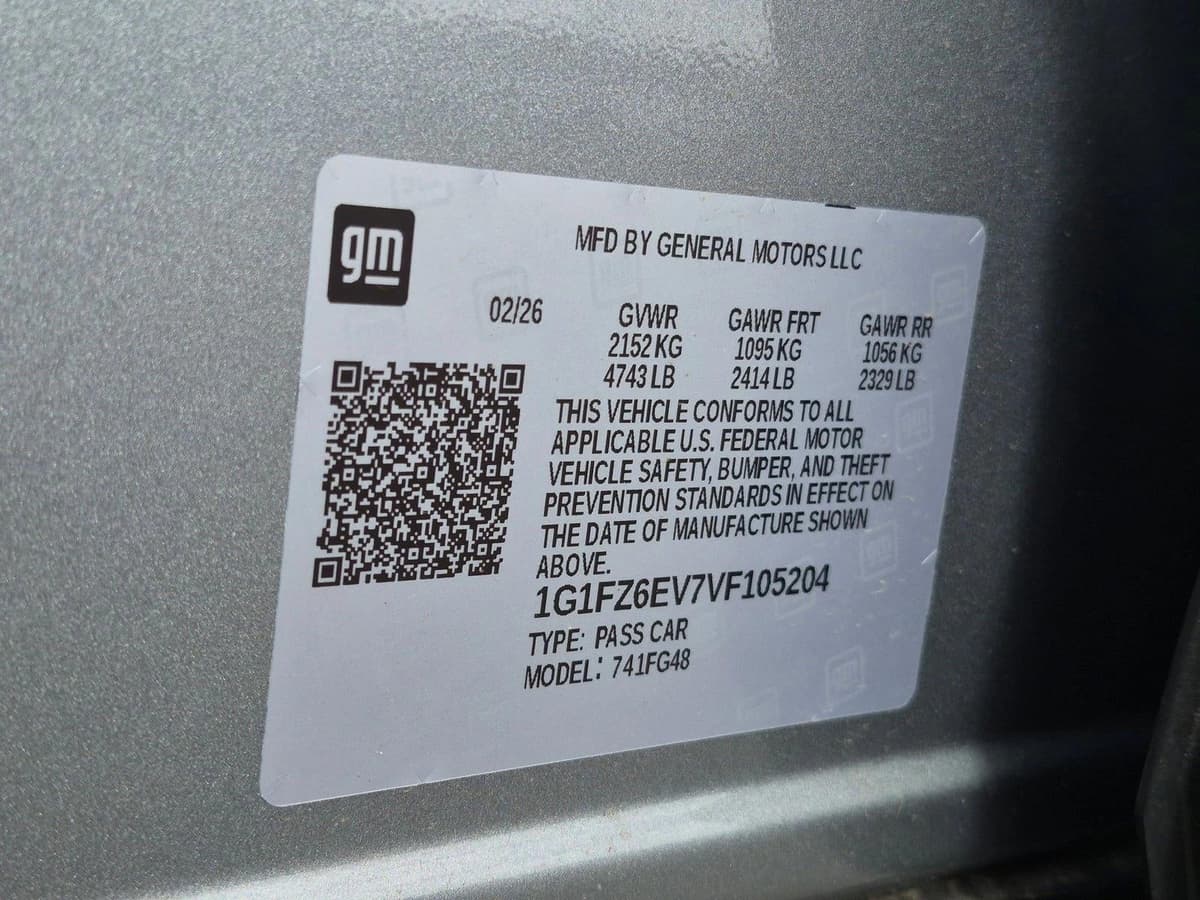 2027 Chevrolet Bolt - Image 19