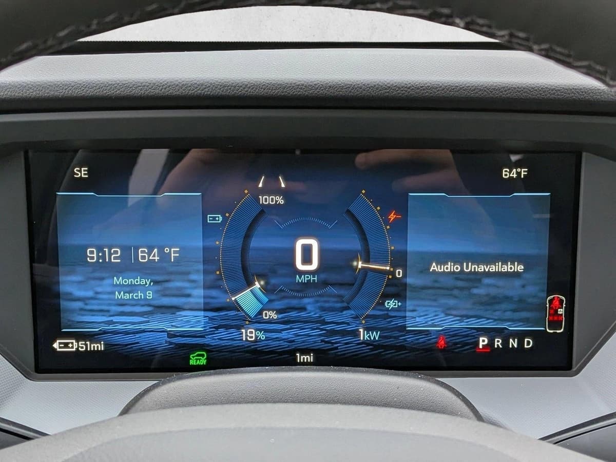 2027 Chevrolet Bolt - Image 10