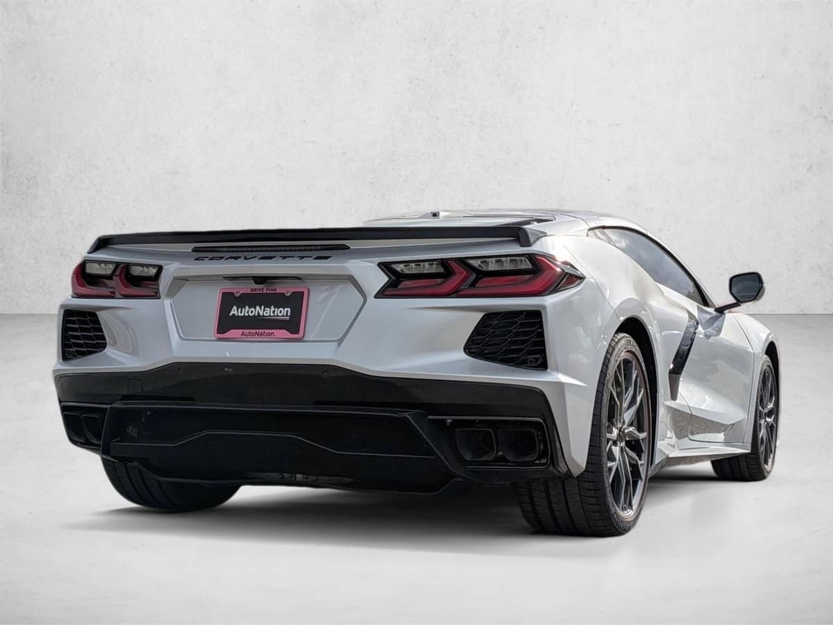 2026 Chevrolet Corvette Stingray - Image 5