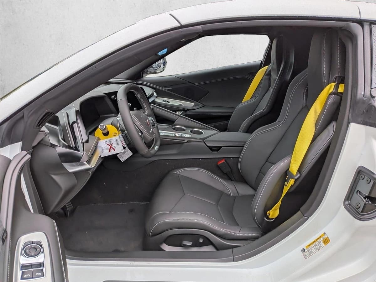 2026 Chevrolet Corvette Z06 - Image 15