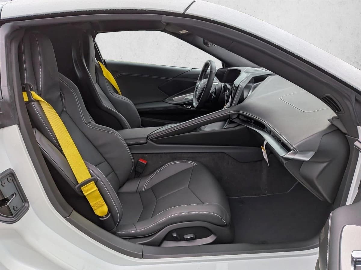 2026 Chevrolet Corvette Z06 - Image 16